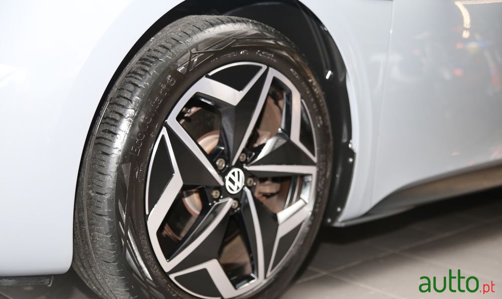 2022' Volkswagen ID.3 photo #5