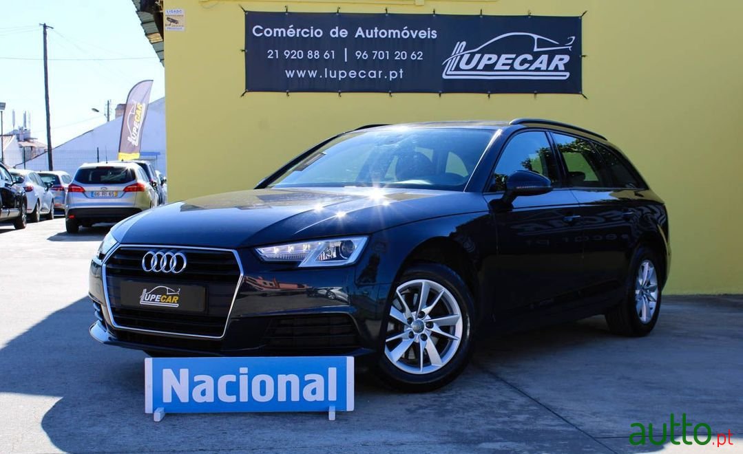 2016' Audi A4 Avant photo #1