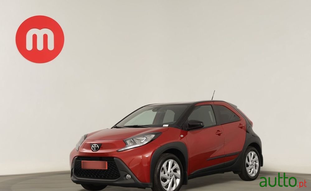 2022' Toyota Aygo X 1.0 Play photo #2