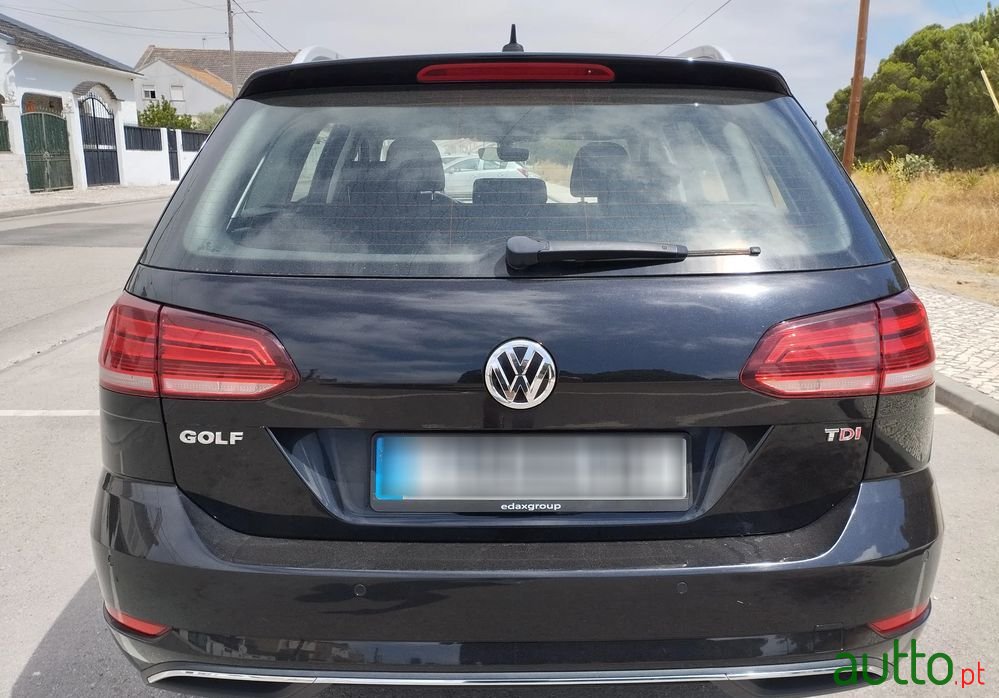 2018' Volkswagen Golf Variant photo #4