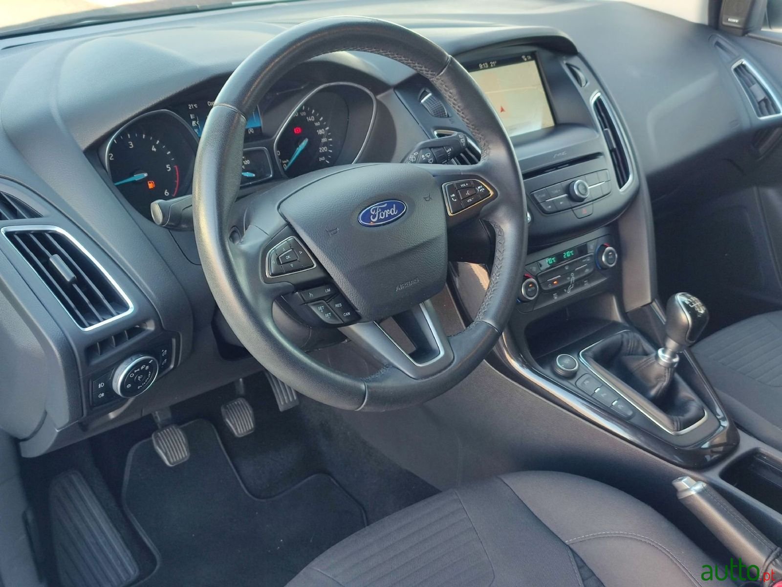 2017' Ford Focus Sw photo #2