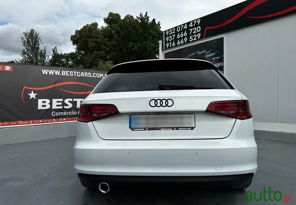 2015' Audi A3 Sportback photo #6