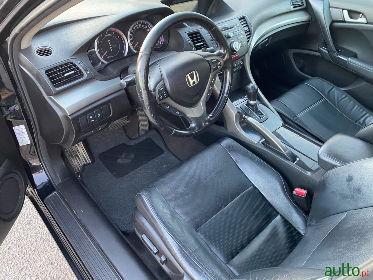 2010' Honda Accord 2.2d AT 150 hp photo #7