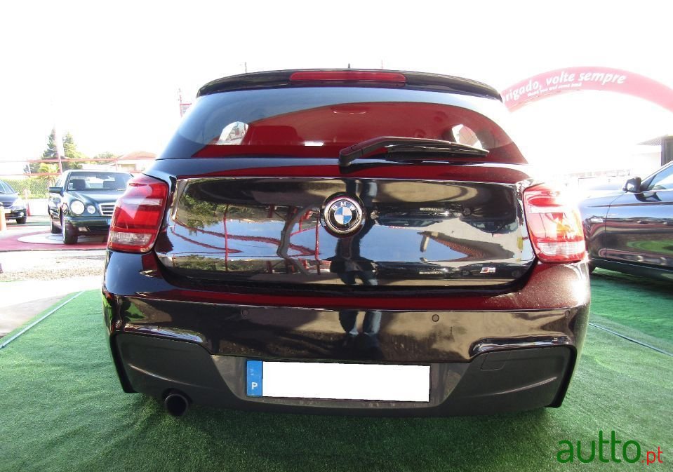 2012' BMW 116 Sport photo #3