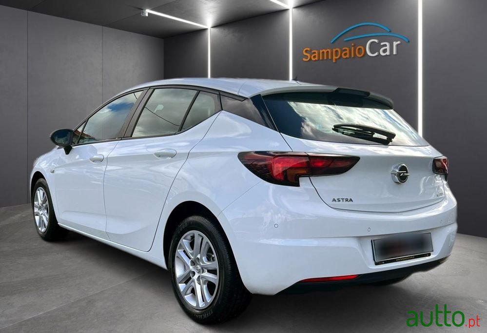 2016' Opel Astra 1.6 Cdti Edition S/S photo #4