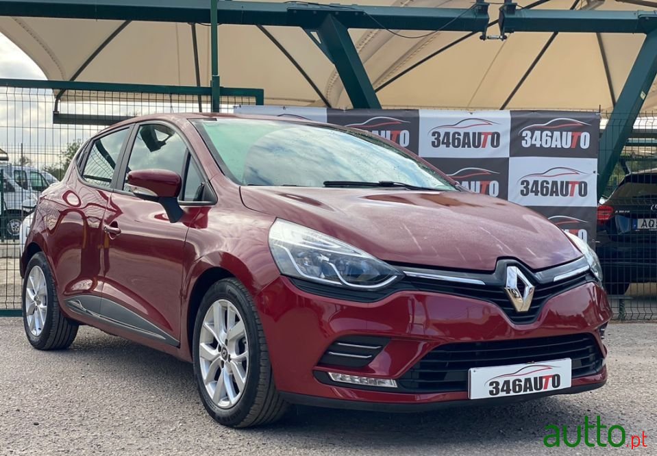 2018' Renault Clio photo #1