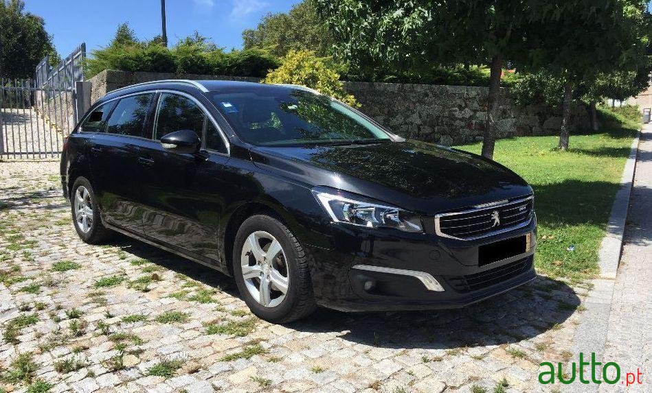 2015' Peugeot 508 Sw photo #2