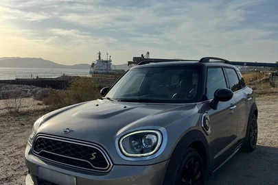 2019' MINI Countryman Cooper