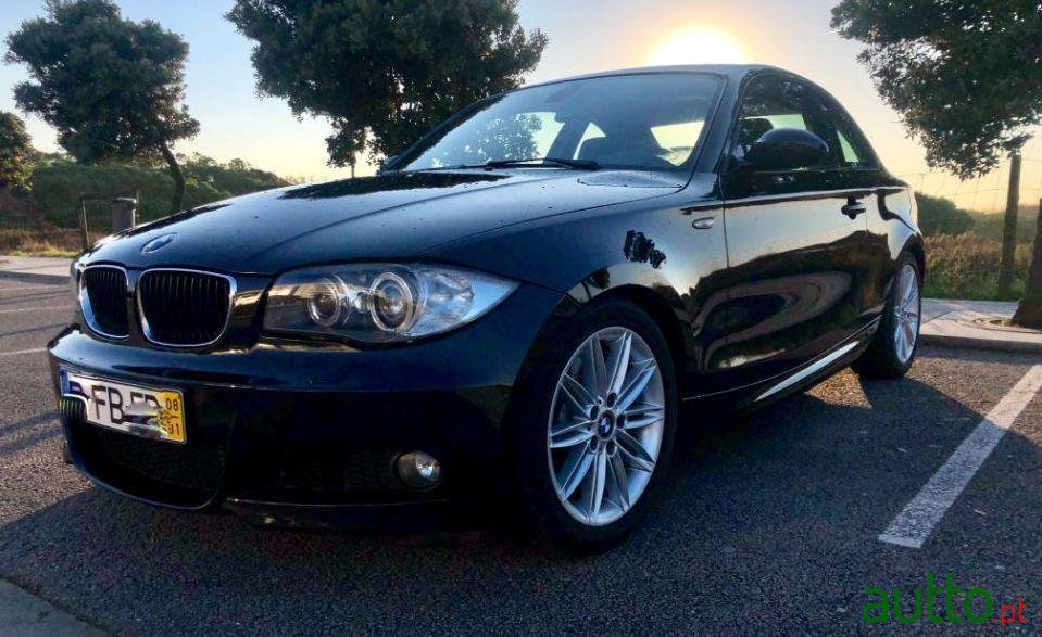 2008' BMW 123 Coupé Pack M photo #3