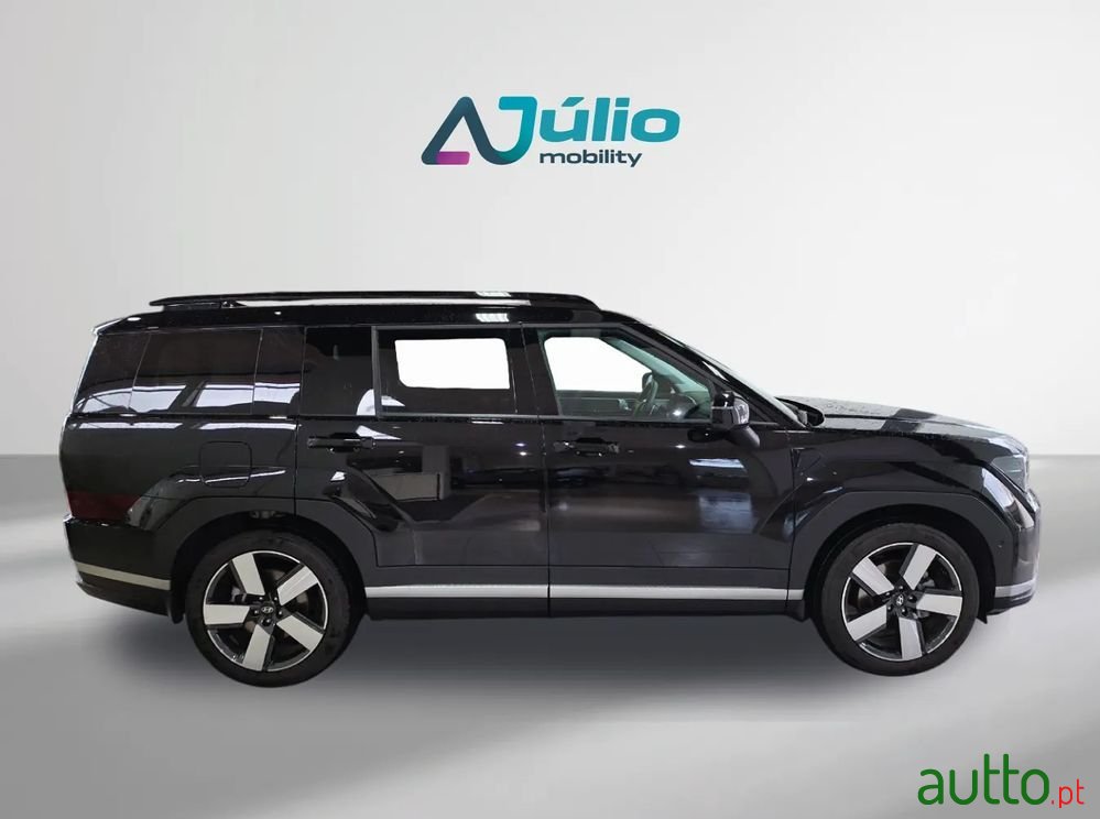 2024' Hyundai Santa Fe photo #2