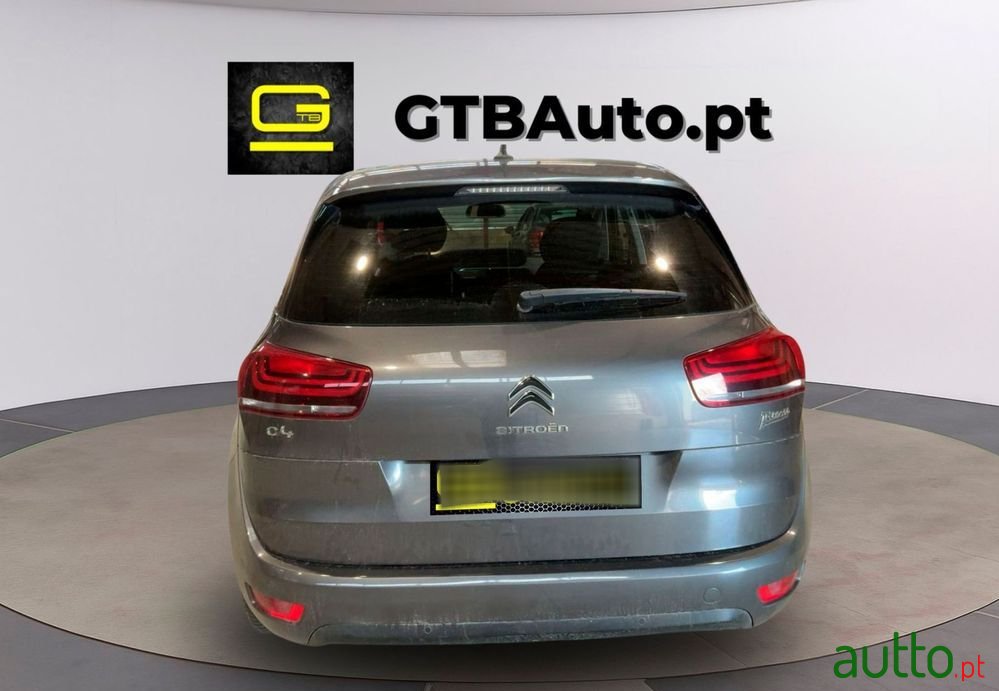 2018' Citroen C4 Picasso photo #5