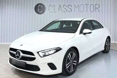 2020' Mercedes-Benz Classe A D Style Plus