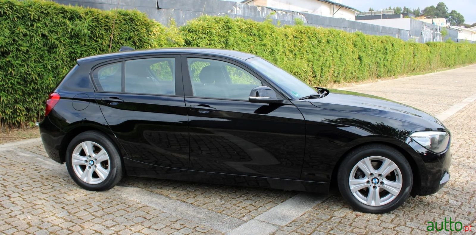 2012' BMW 116 photo #6