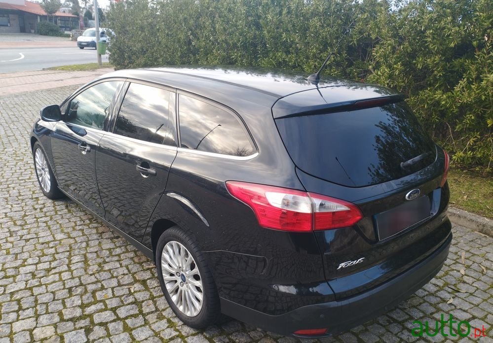 2013' Ford Focus Sw photo #5