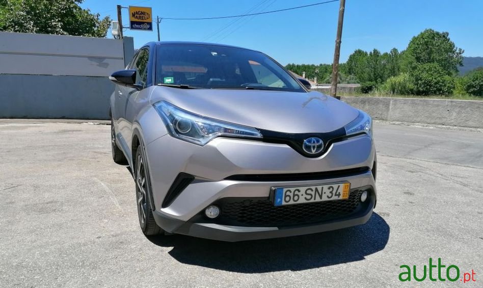 2017' Toyota C-Hr photo #3