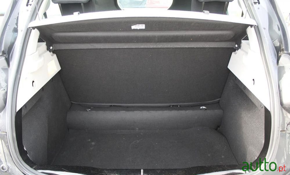 2020' Renault Zoe photo #6