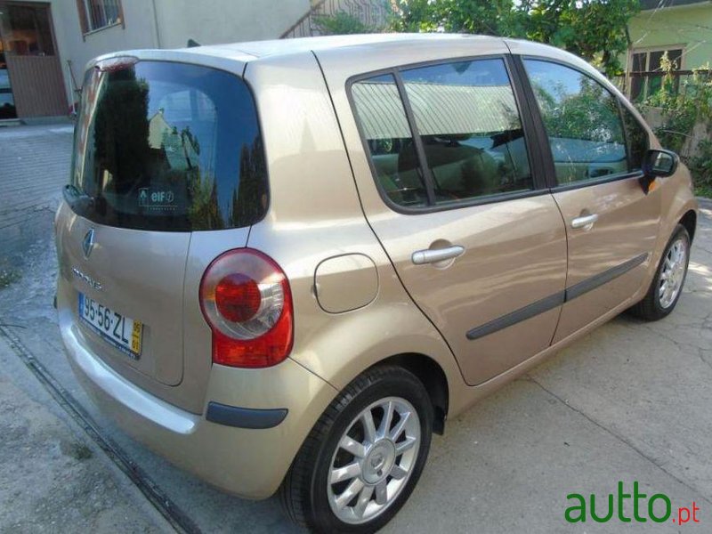 2005' Renault Modus 1.2 Pack Dynamique photo #2