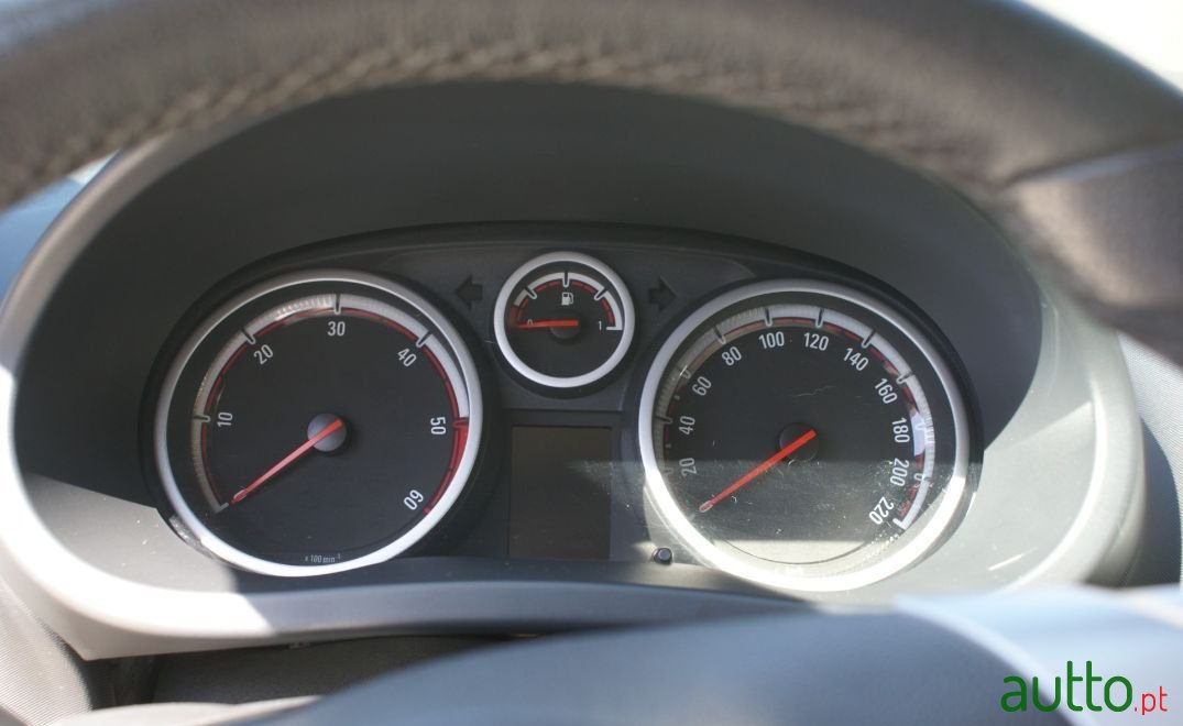 2007' Opel Corsa photo #5