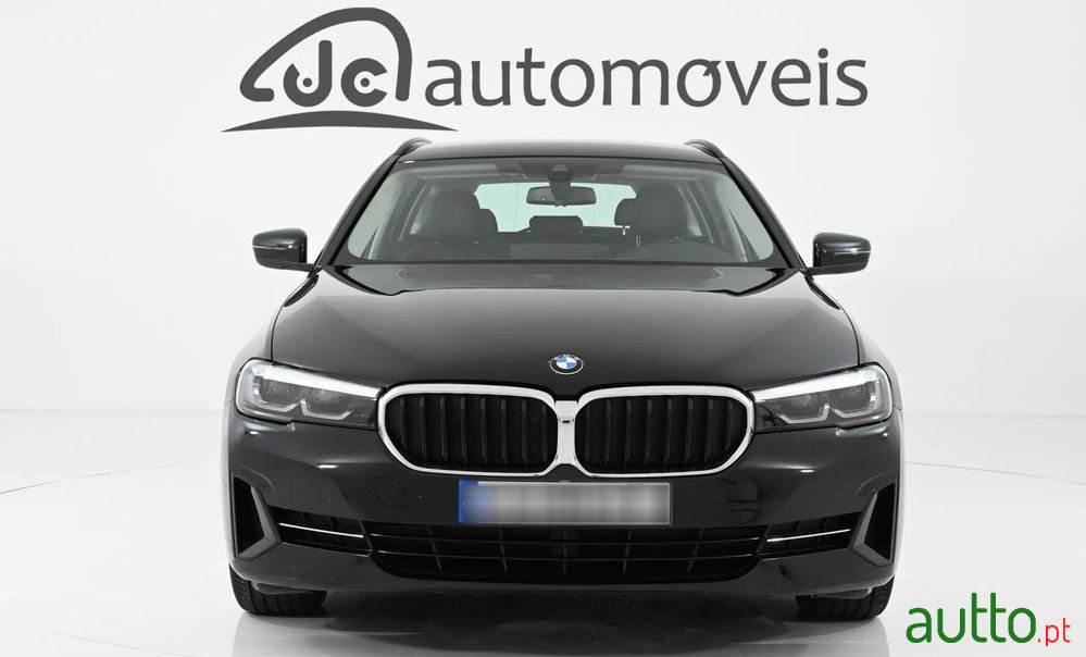 2021' BMW Série 5 D Auto photo #5
