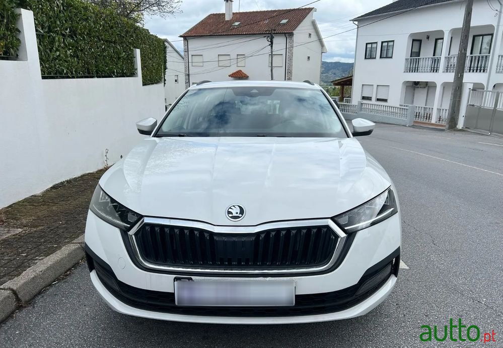 2021' Skoda Octavia Break photo #4