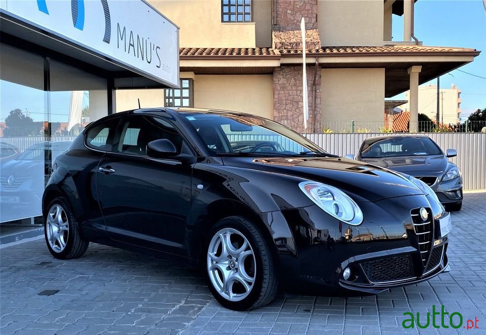 2011' Alfa Romeo MiTo photo #3