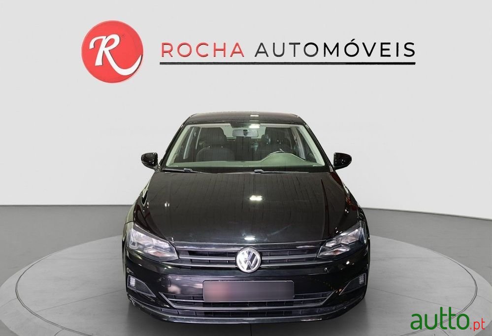 2018' Volkswagen Polo photo #2