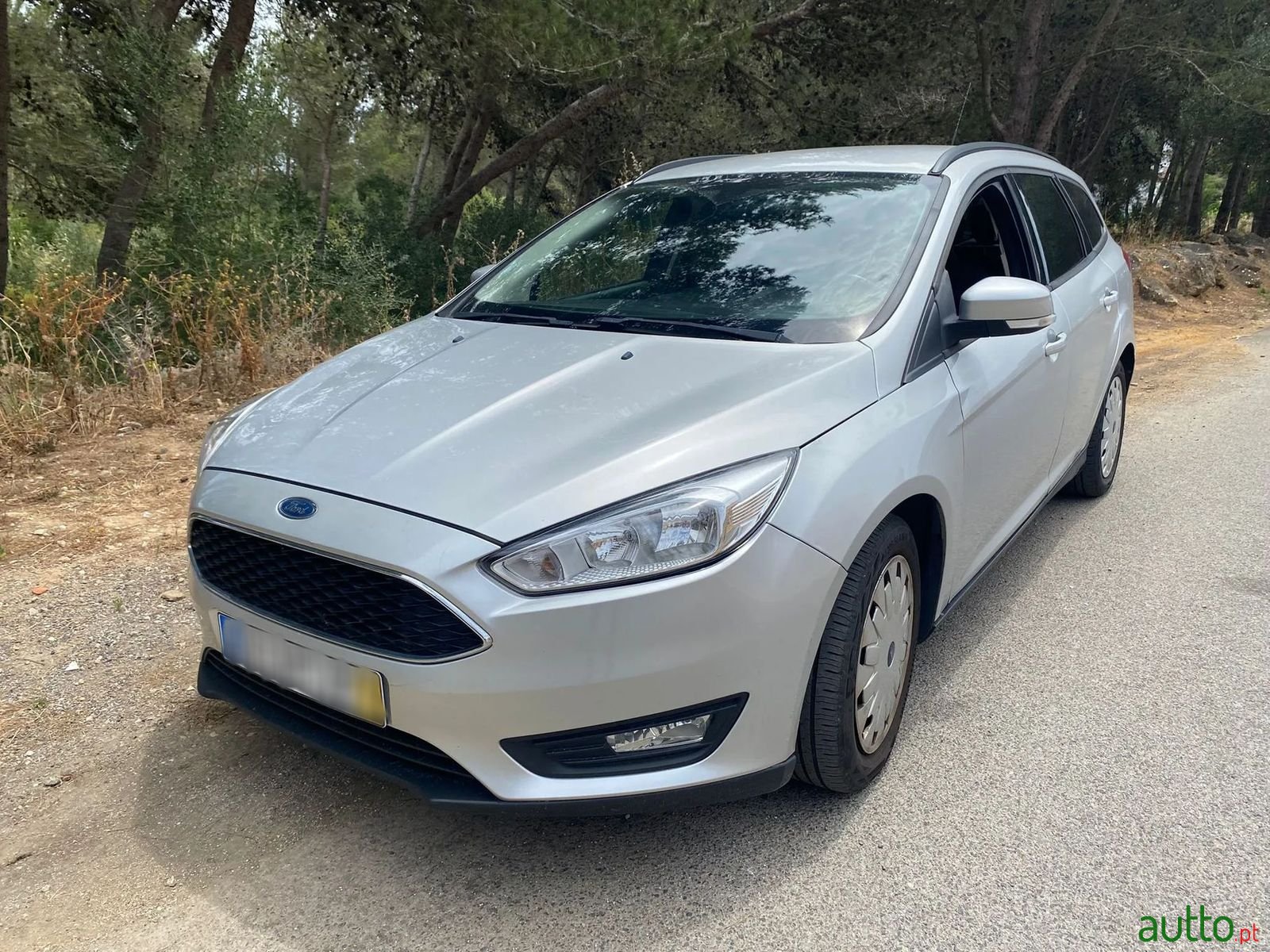 2016' Ford Focus Sw photo #1