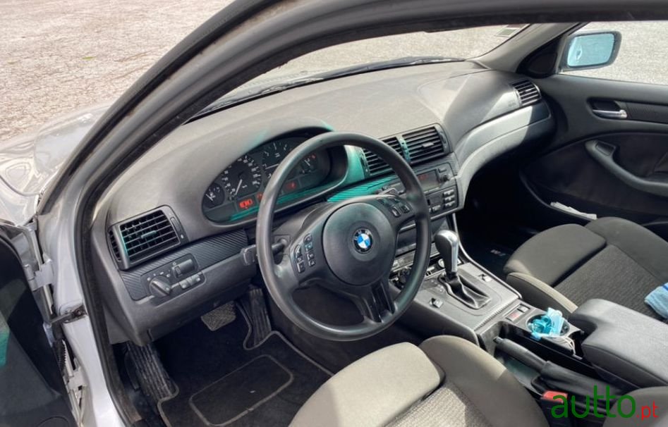 2002' BMW 320 Touring Pack M photo #4