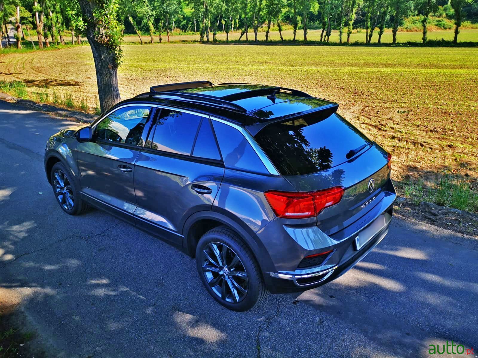 2018' Volkswagen T-Roc photo #4