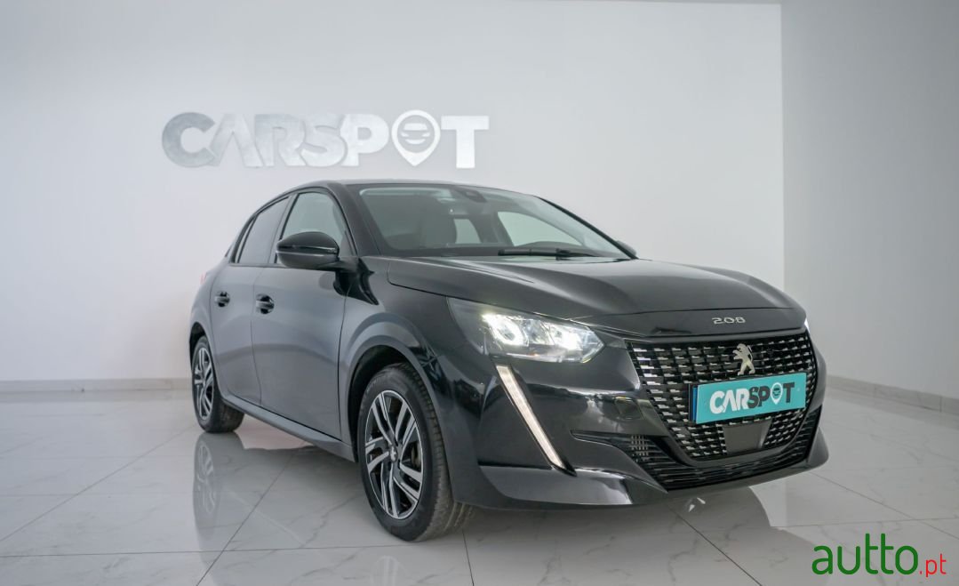 2021' Peugeot 208 photo #1