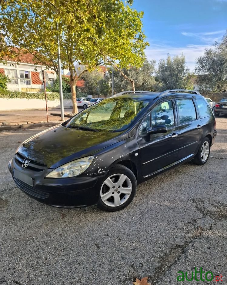 2005' Peugeot 307 Break photo #3