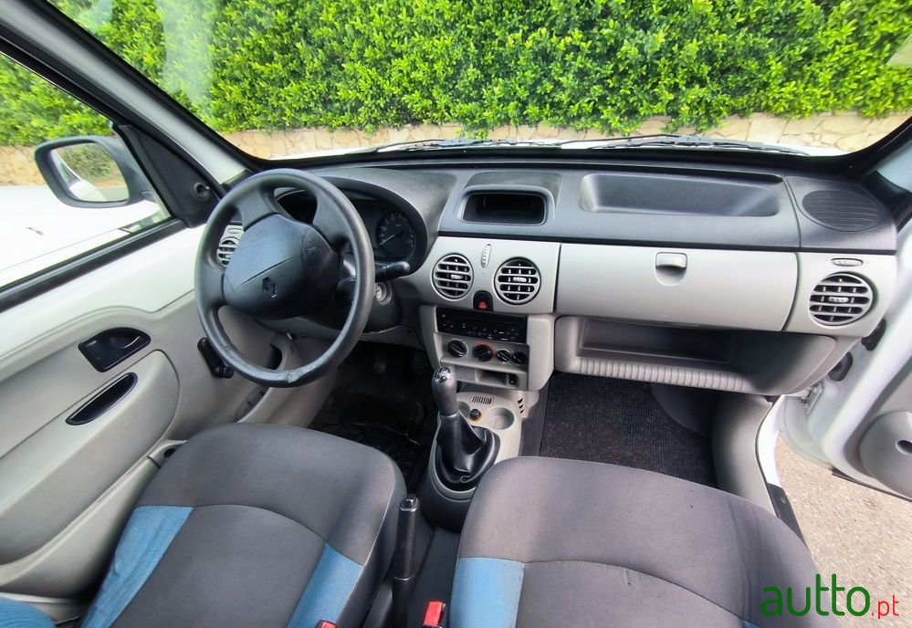 2008' Renault Kangoo photo #6