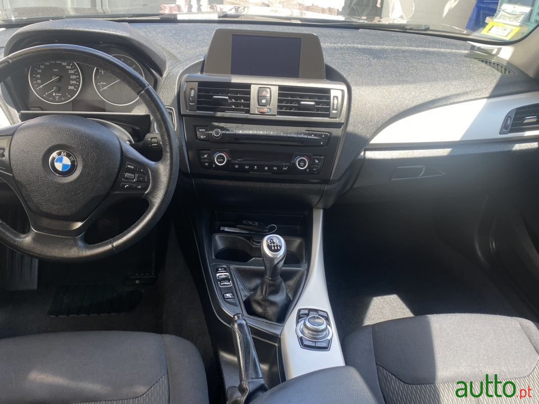 2013' BMW 116 photo #2