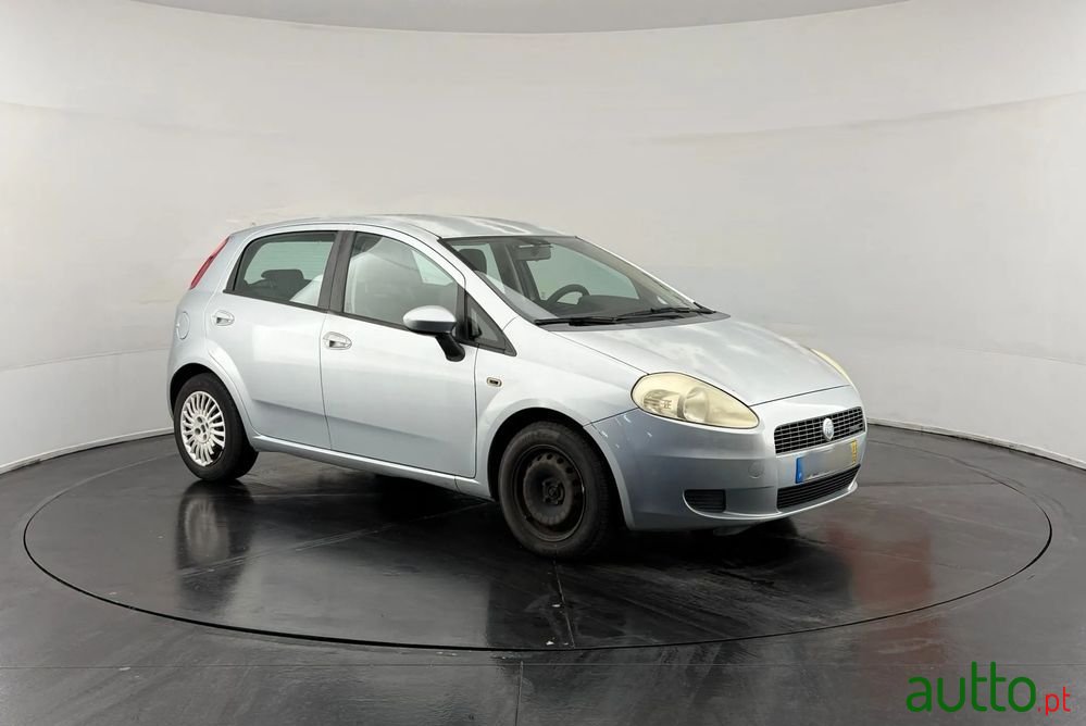 2007' Fiat Grande Punto photo #1