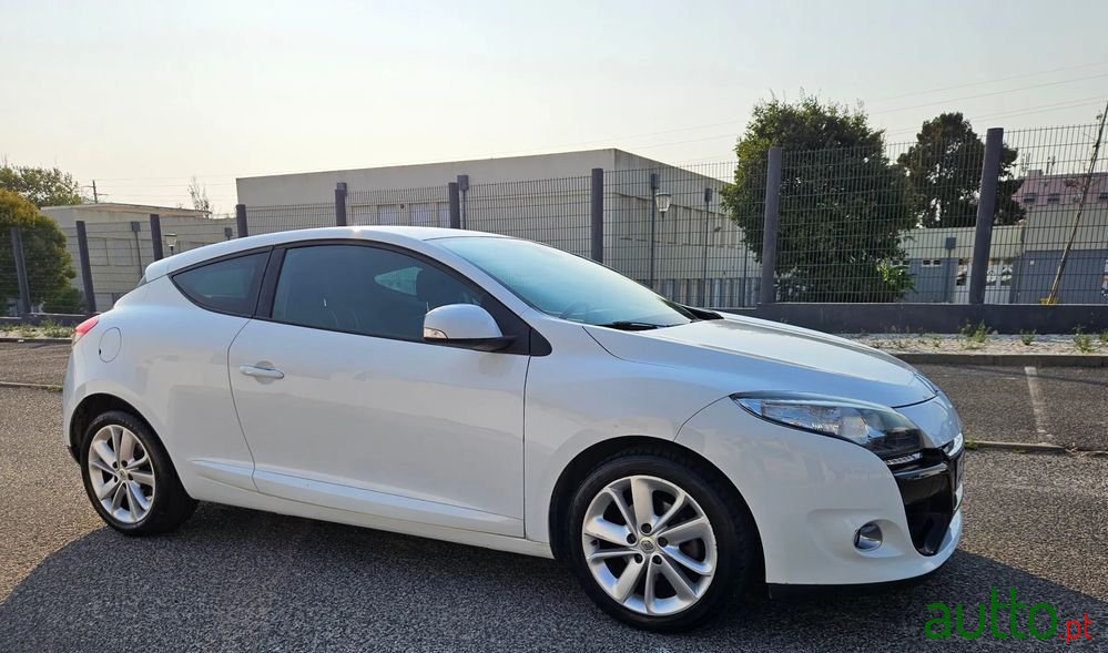 2012' Renault Megane 1.2 Tce Dynamique Ss photo #1