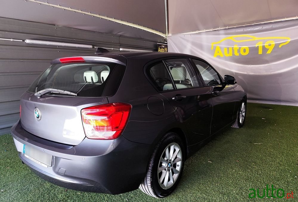 2014' BMW Série 1 D Line Urban photo #4