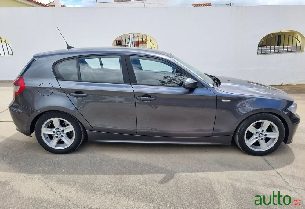 2005' BMW Série 1 D photo #5