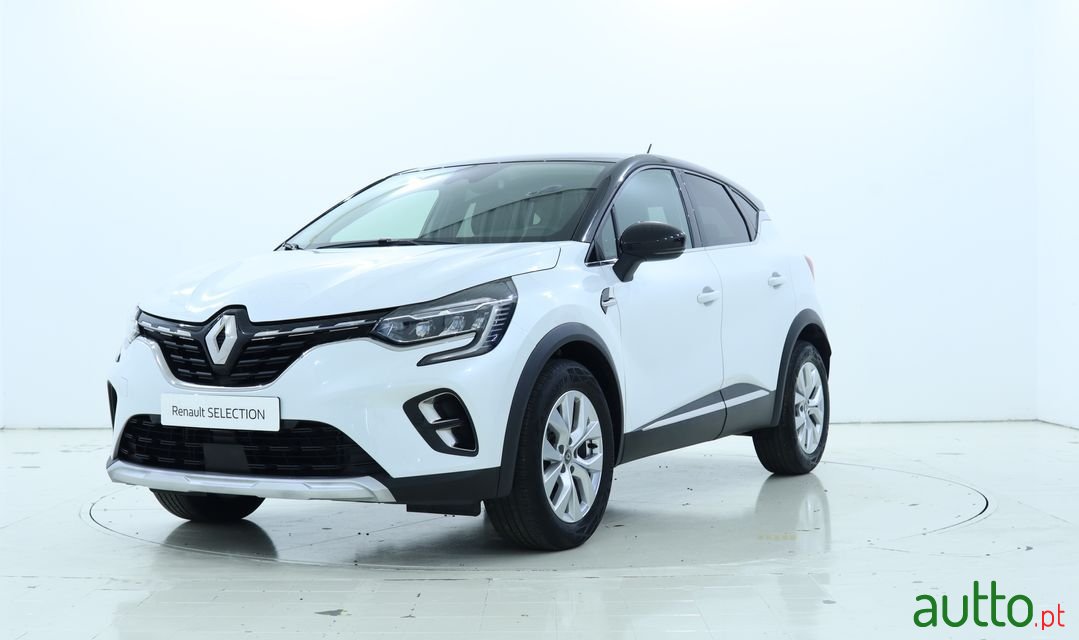 2021' Renault Captur photo #3