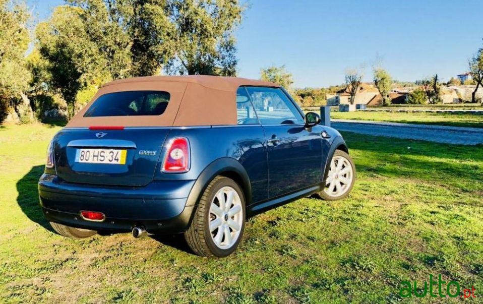 2009' MINI Cabrio Mini Cooper photo #2