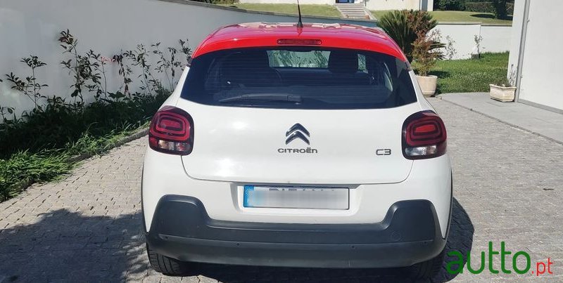 2019' Citroen C3 1.2 Puretech Feel photo #5