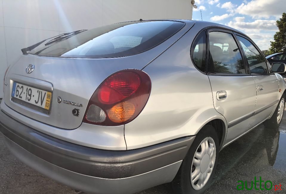 1998' Toyota Corolla photo #3