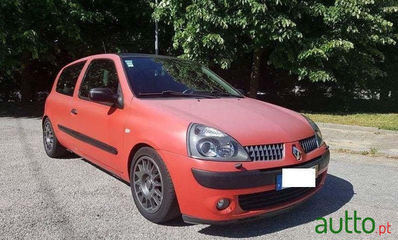 2005' Renault Clio Dci Sport photo #1