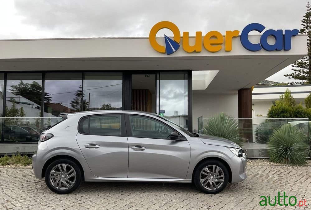 2022' Peugeot 208 photo #4