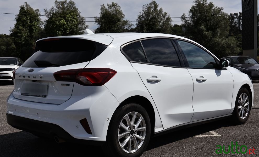 2022' Ford Focus 1.0 Ecoboost photo #2