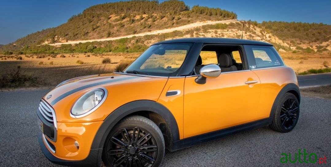 2014' MINI One photo #4