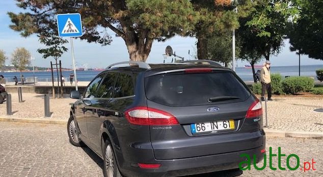 2009' Ford Mondeo Sw photo #4