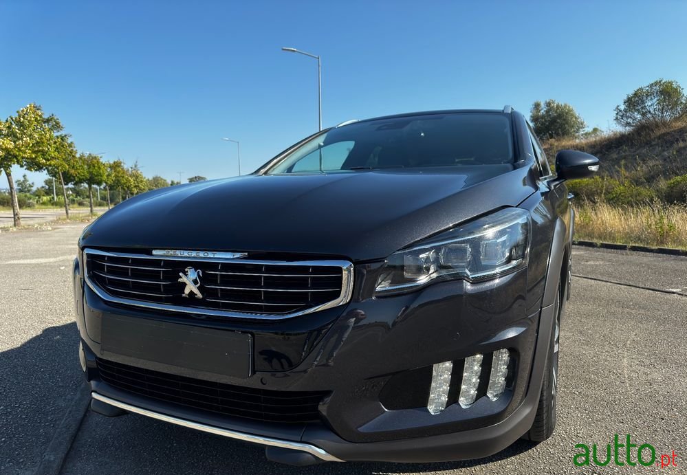 2014' Peugeot 508 RXH photo #2