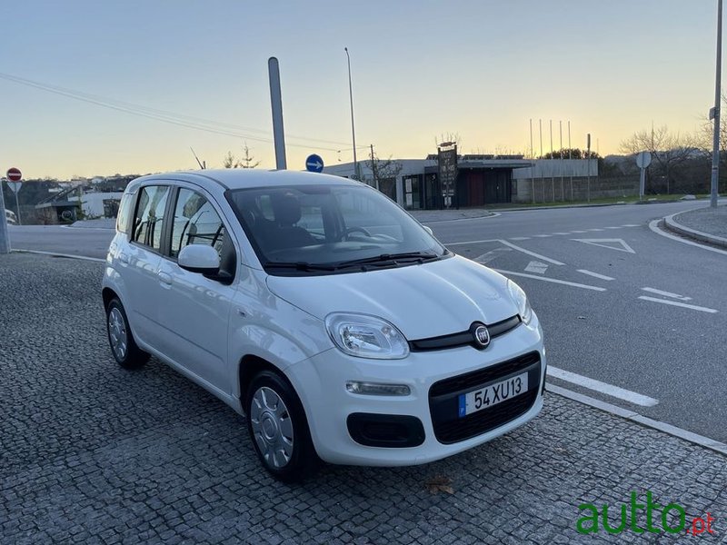 2019' Fiat Panda photo #2