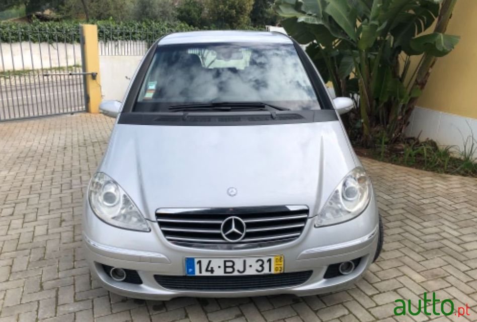 2006' Mercedes-Benz A-180 Ver-Cdi-Avantgarde photo #2