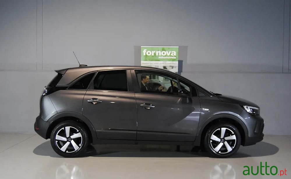 2022' Opel Crossland photo #5
